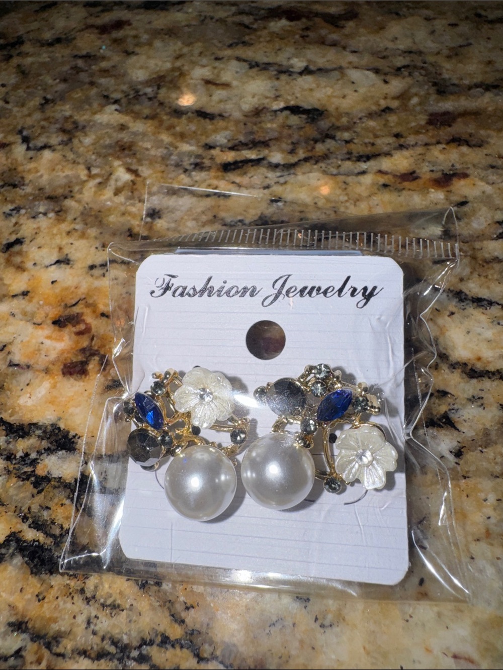 Fashion Jewelry White Pearl Drop Earrings with Blue and Gold Accents